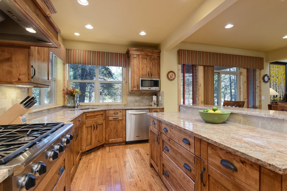 Granite countertops and lots of elbow room. 