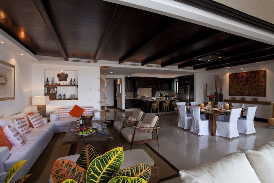 Living/Dining 