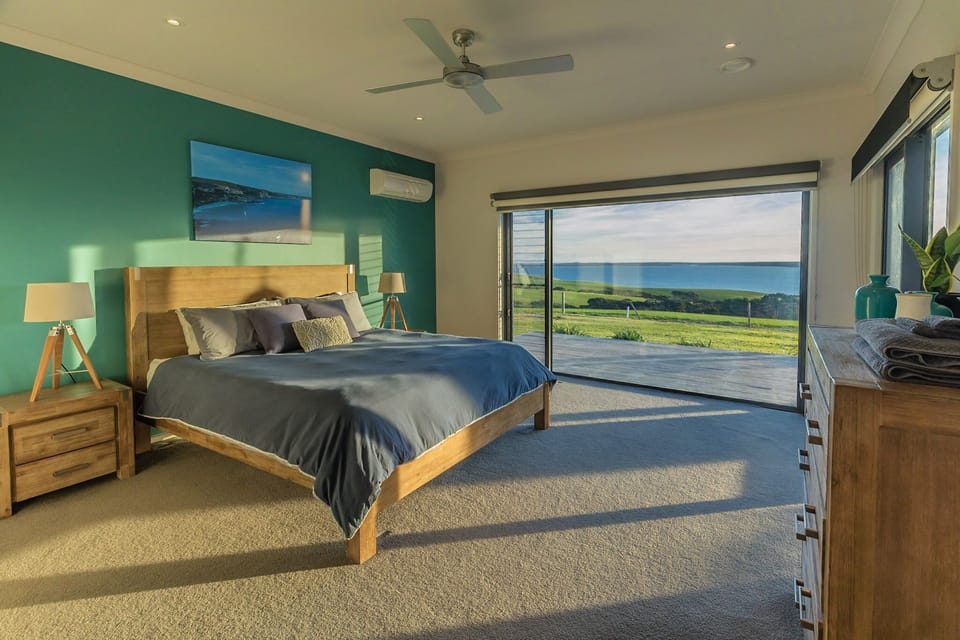 2nd king bedroom 