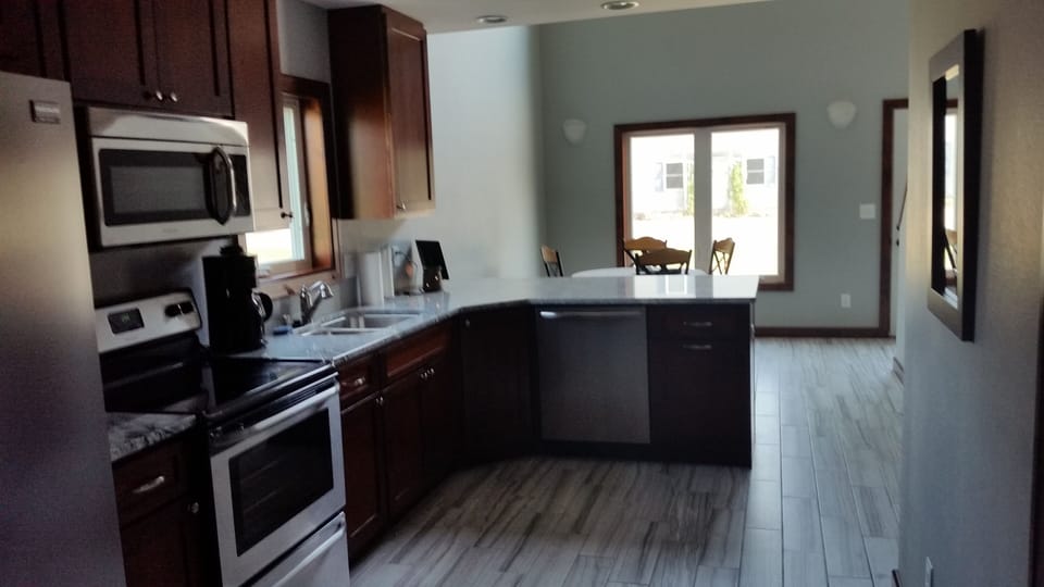 Kitchen with stainless steel appliances 