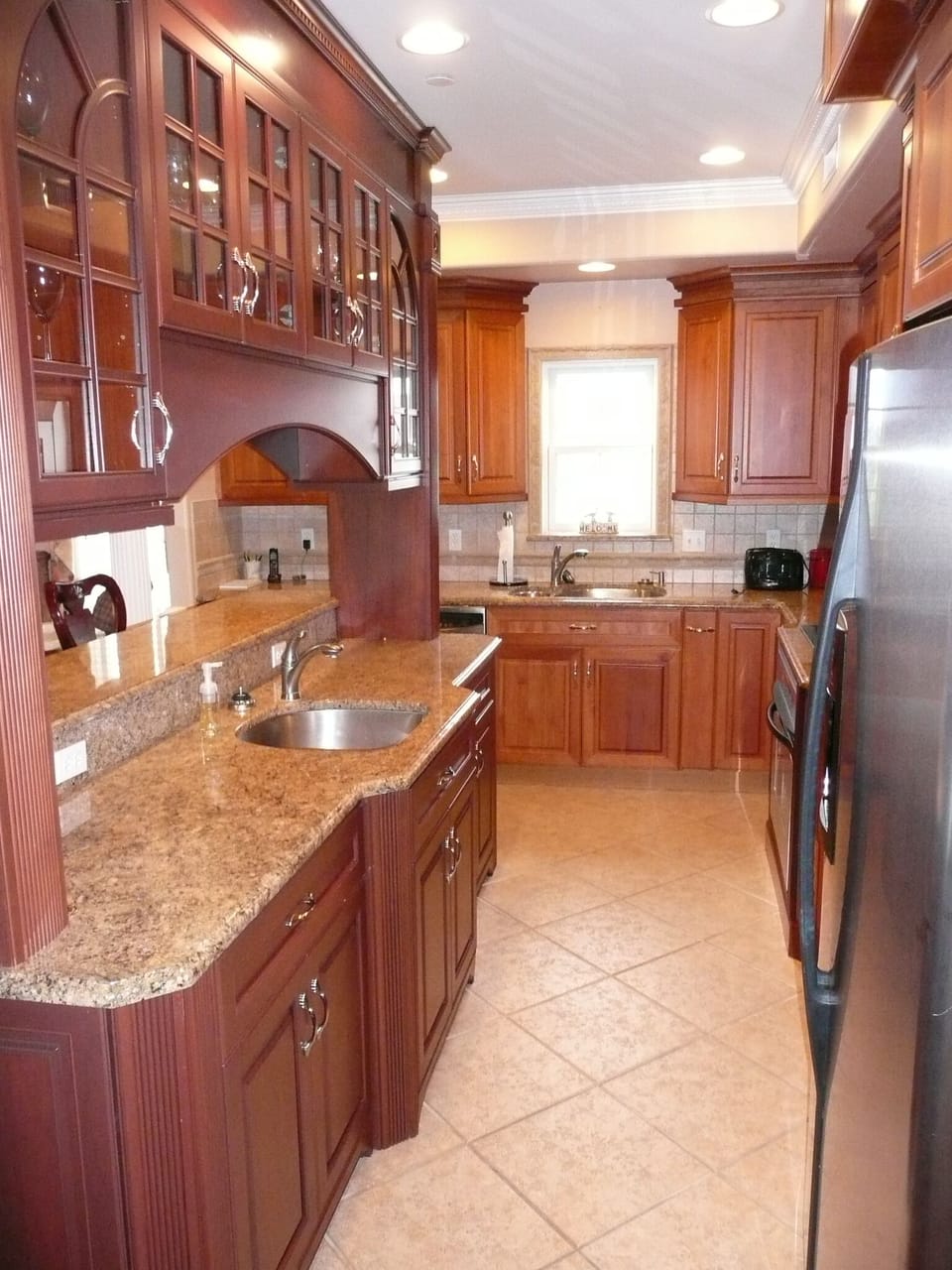 Very spacious kitchen with two sinks and ample work area for the cooks!