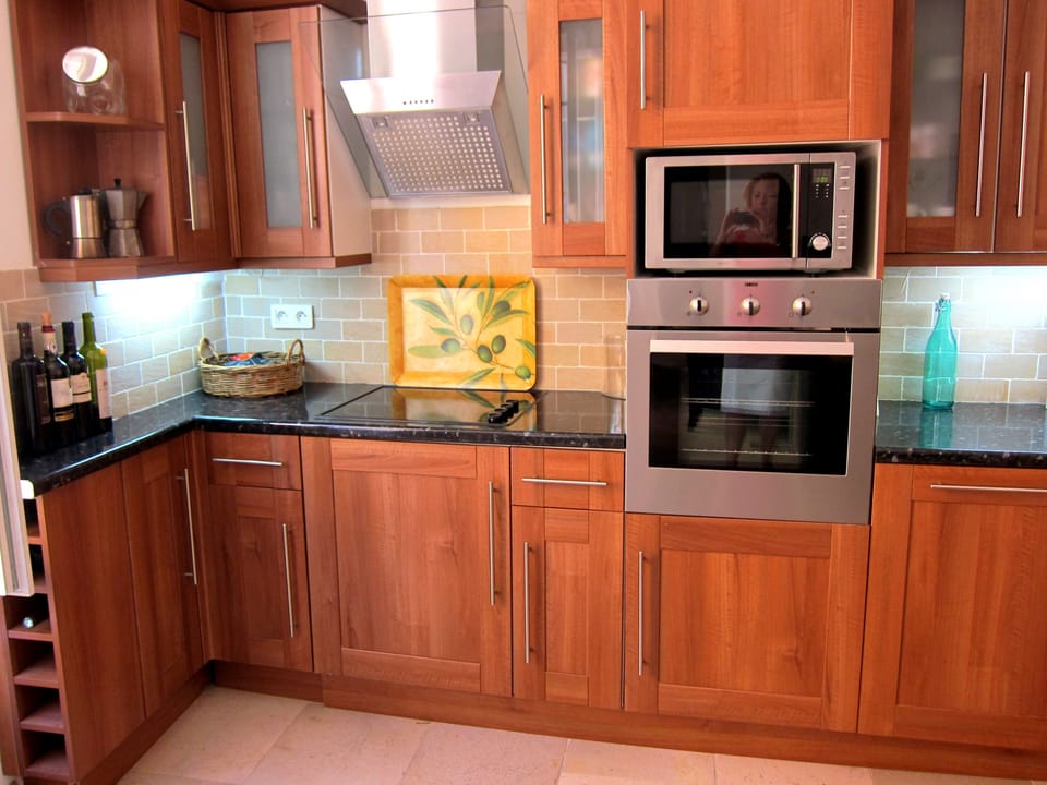 Modern kitchen