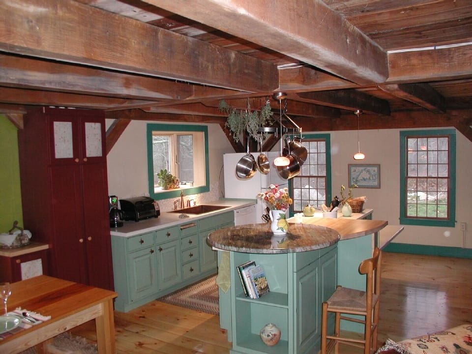 Fully Equipped Kitchen 13' X 26'