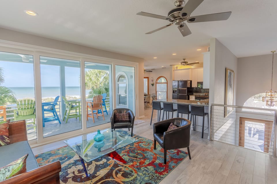 Living Area, Kitchen