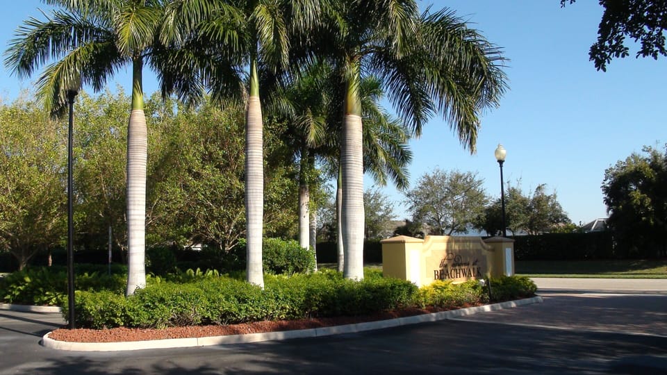 Daily and very well maintained  beautiful Gardens at Beachwalk community 