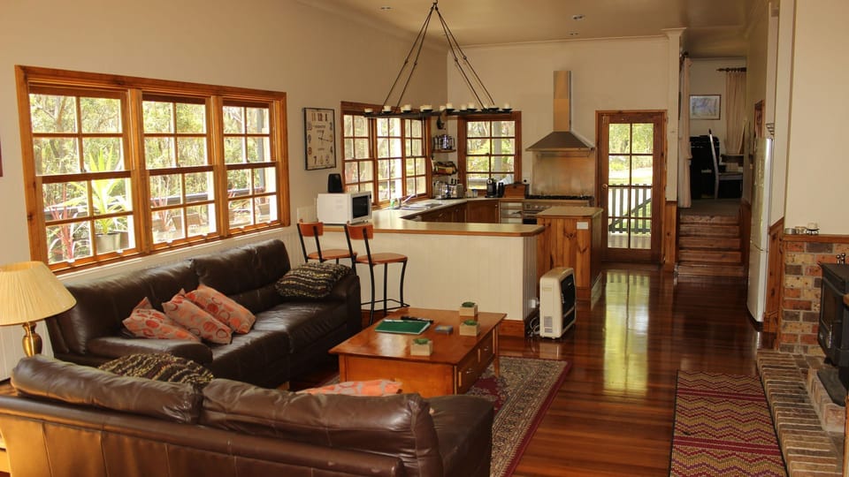 Rear Lounge Kitchen