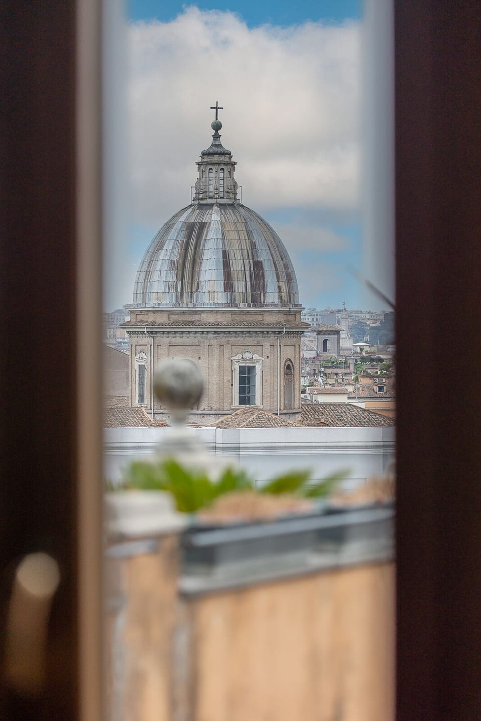 Terrace with a spectacular view of the entire Ancient Rome.
