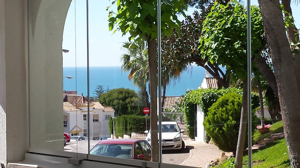 Seaviews fromthe terrace   