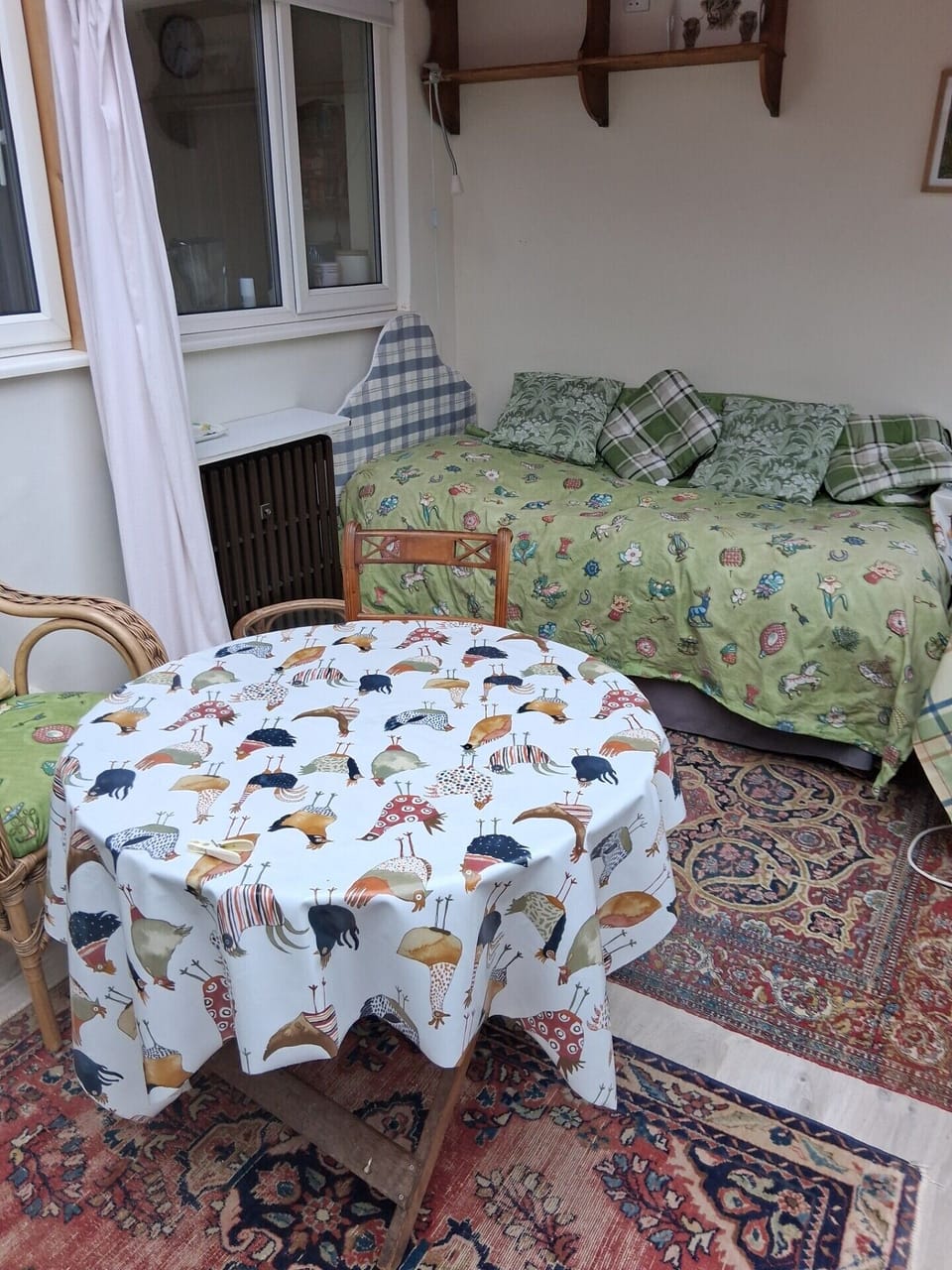 Single Bed in Conservatory
