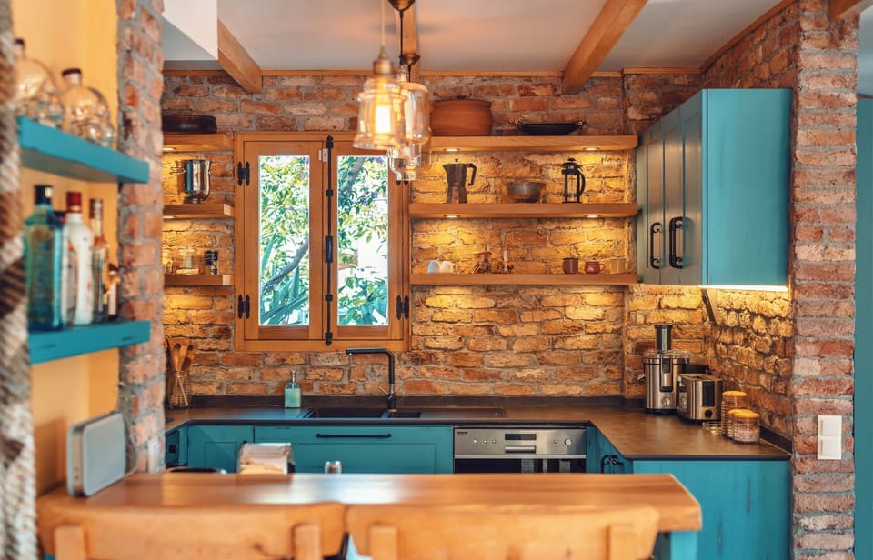 İtalian fully fitted Kitchen