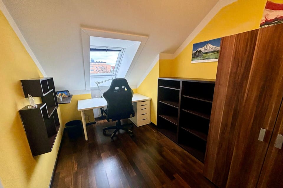Arbeitsplatz Schreibtisch Büro