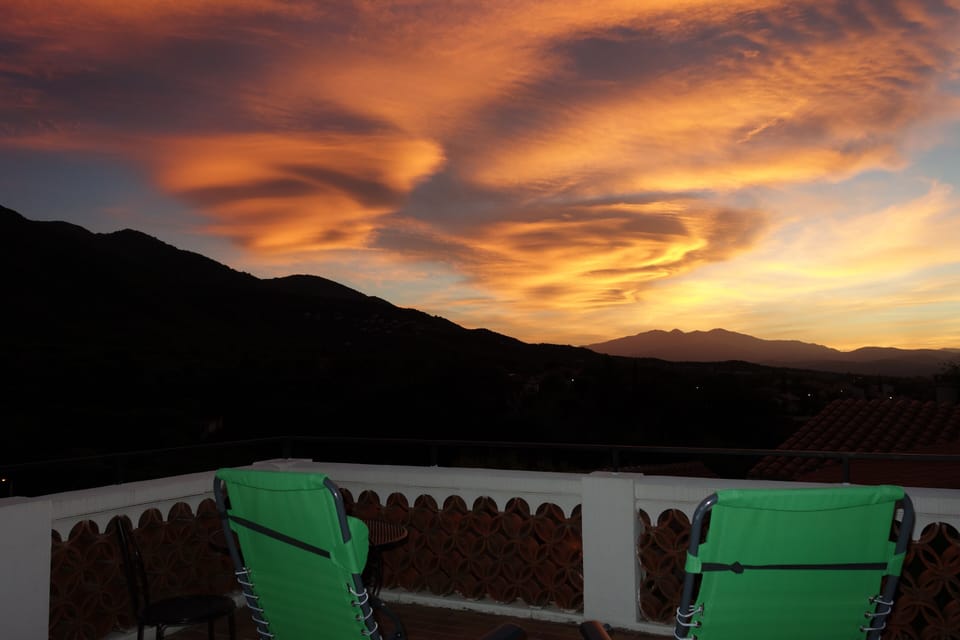 Roof terrace. Some great sunsets! 