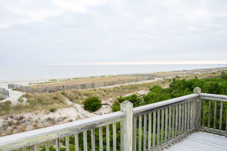 Master bedroom deck