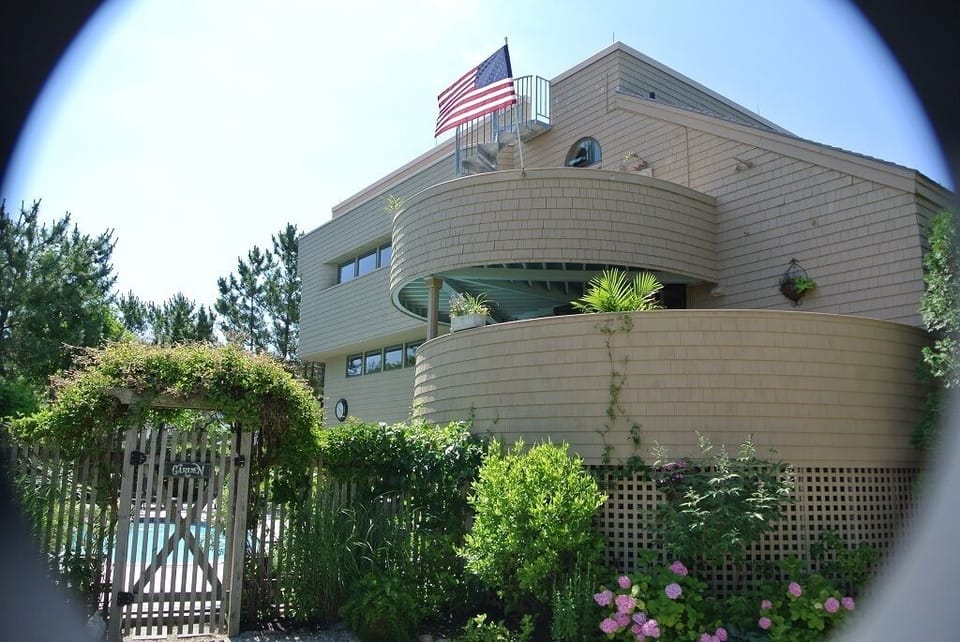 Peaceful Compound
