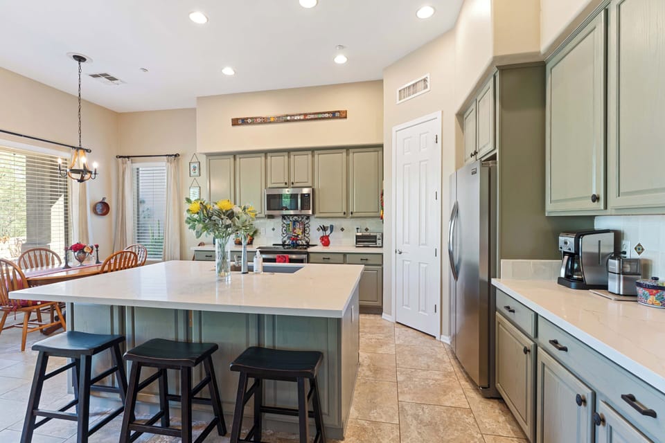 Kitchen and breakfast room