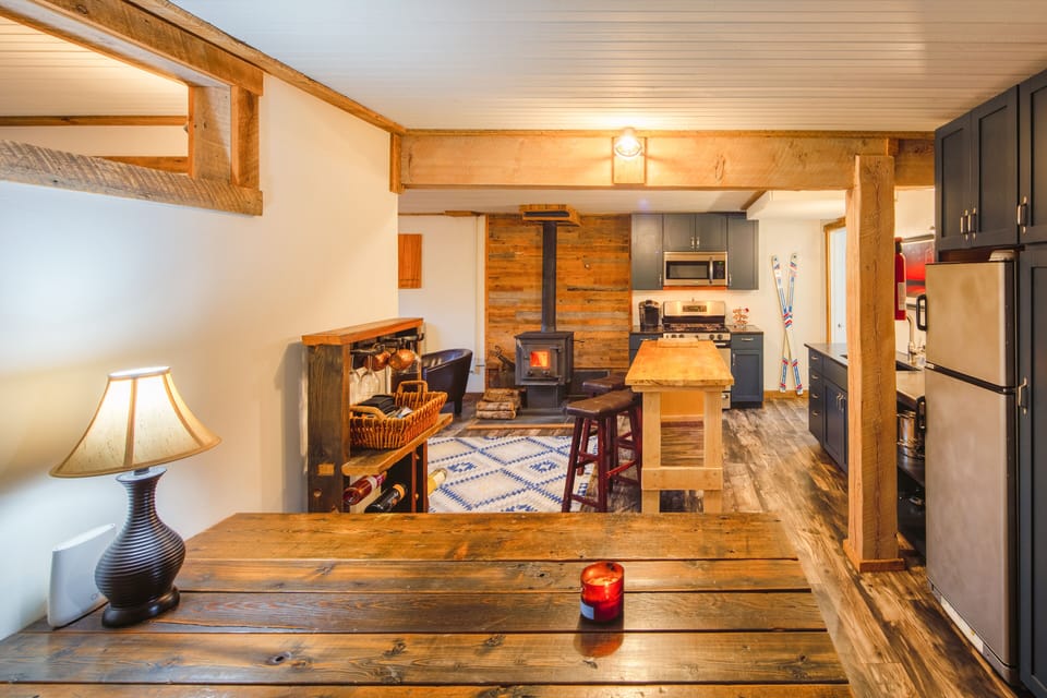 Dining Table and a Full Kitchen.