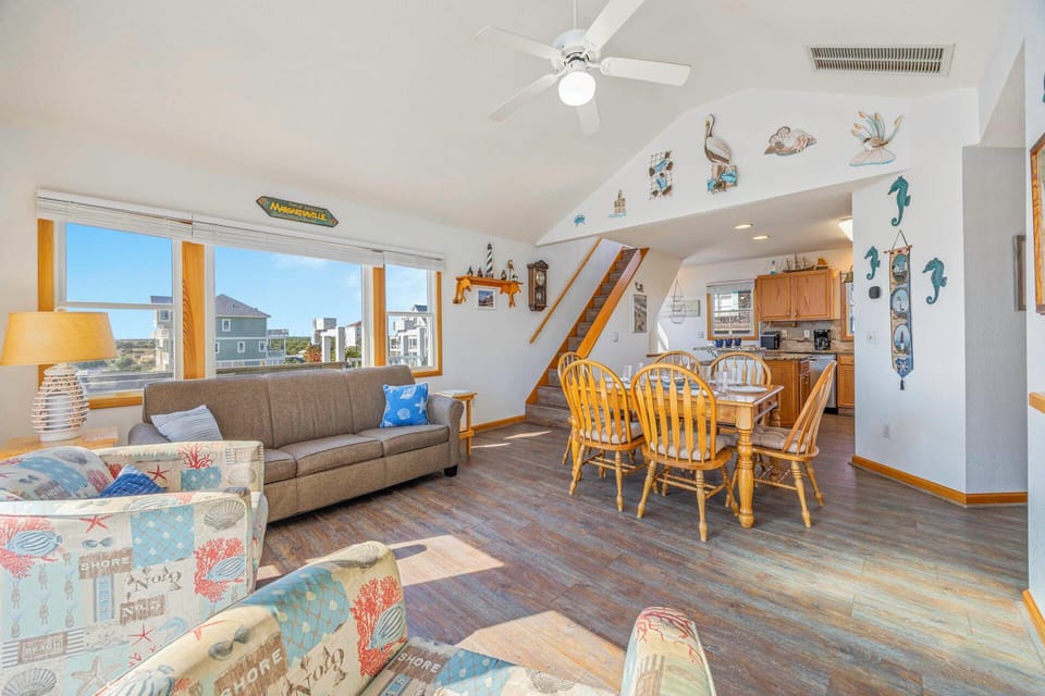 Surf or Sound Realty - 854 - Crewe's Nest - Great Room -2