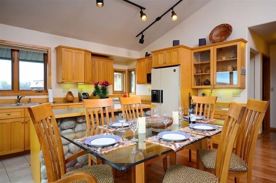 Fully Equiped Kitchen