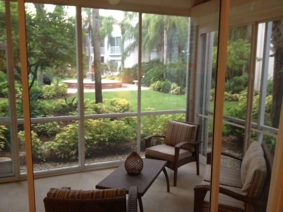 View from private Lanai (Neapolitan for "screened in patio")!