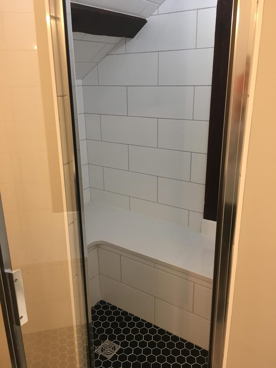 stream room
