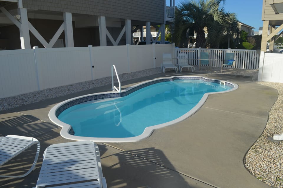 Private pool