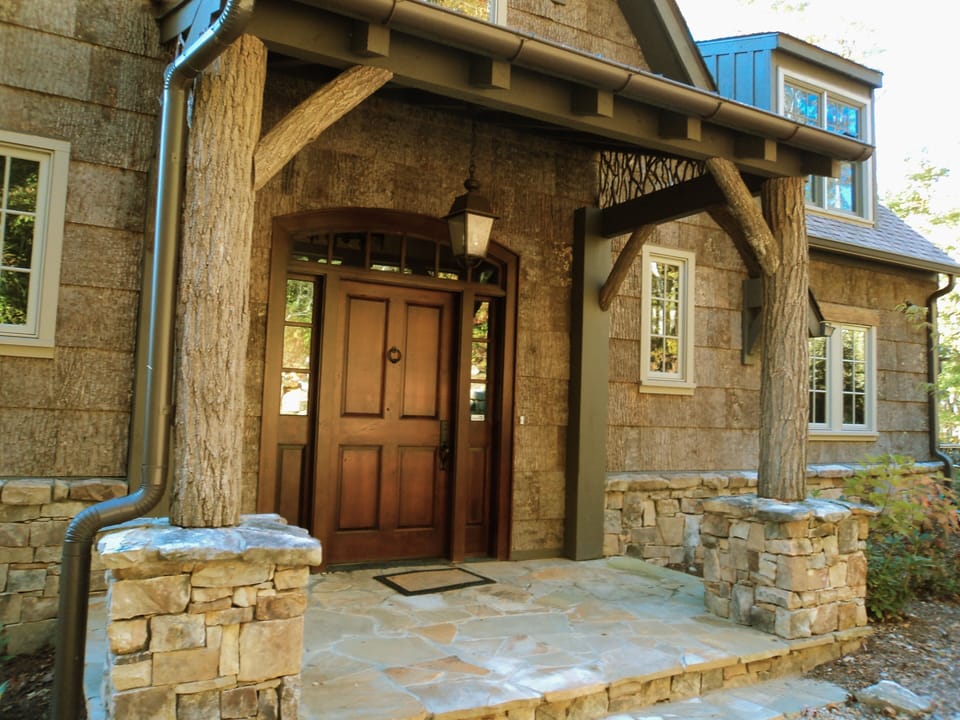 Extensive use of natural materials, both inside and out.