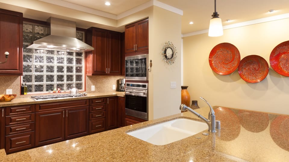 High end gas cooktop and appliances