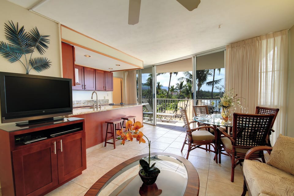 Inviting, Open Design