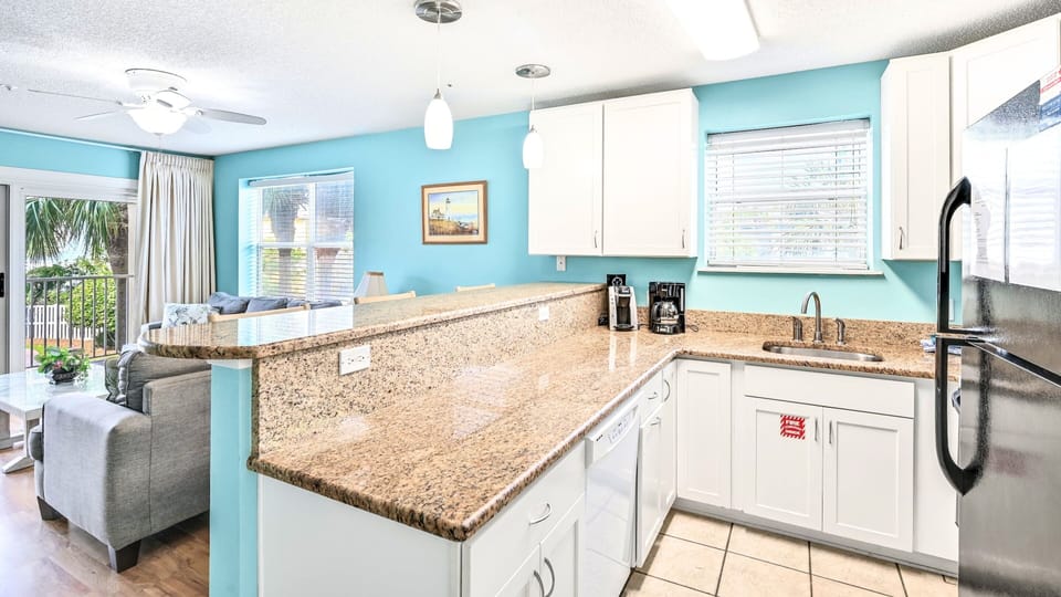 Everything you need to cook in, with ample counter space.