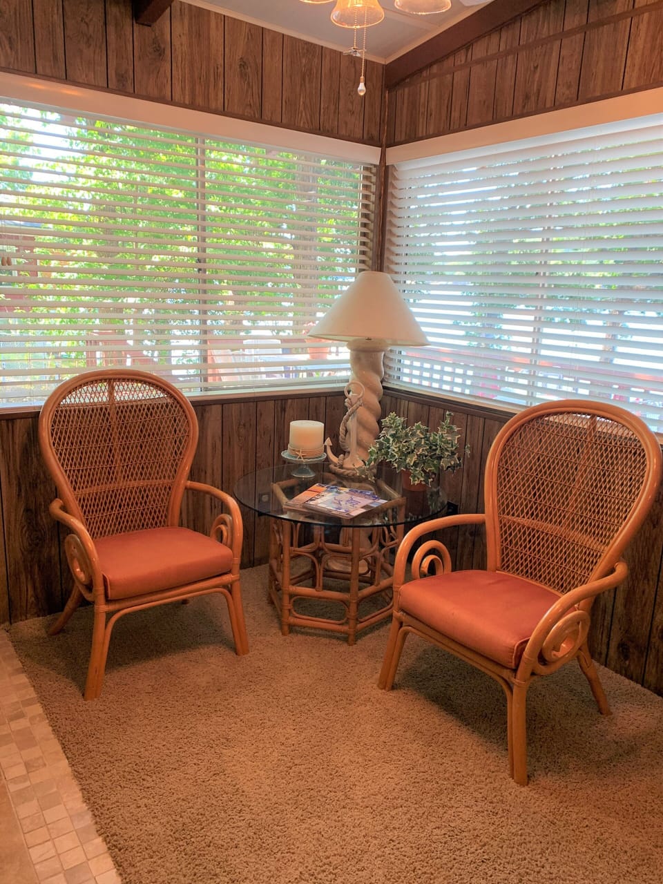 Main Level Sun room sitting area 