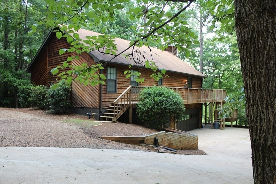 377 E. River Bend Eatonton GA