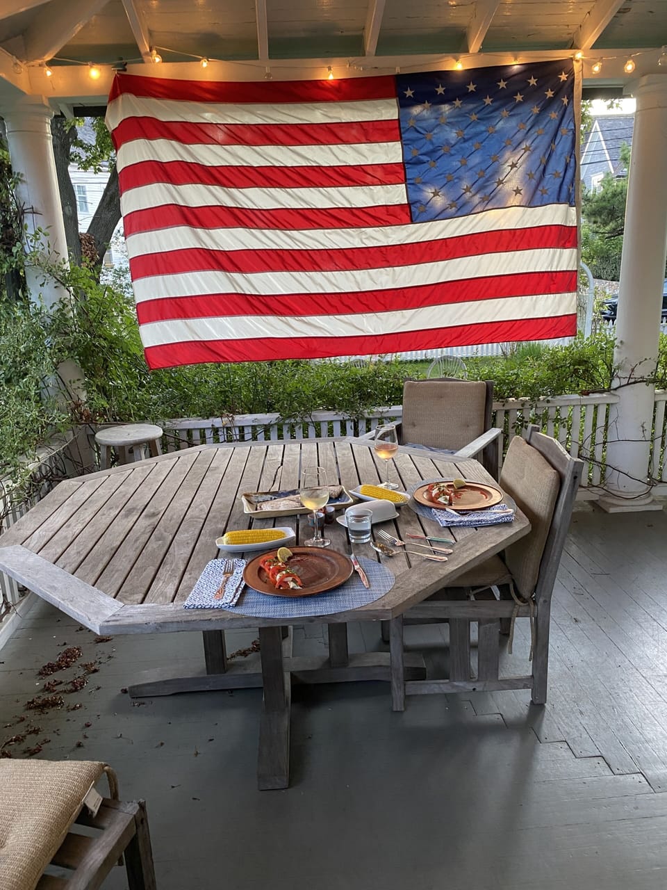 Outdoor dining