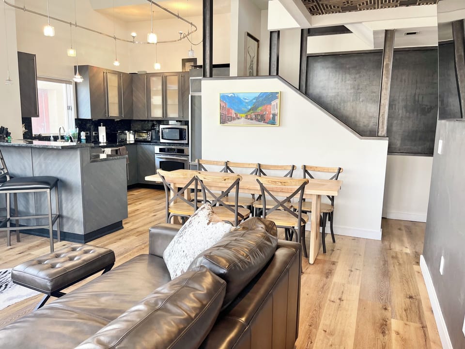 Metal accents give a more modern feel