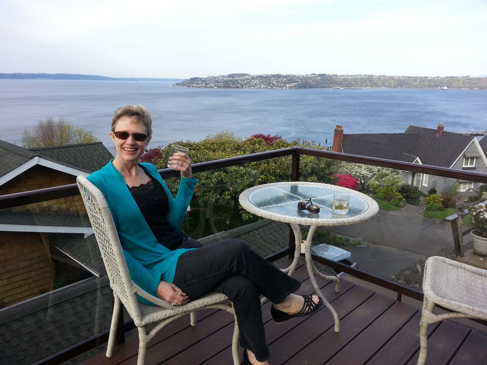 Such a great view and relaxing place to stay to get away from it all.
