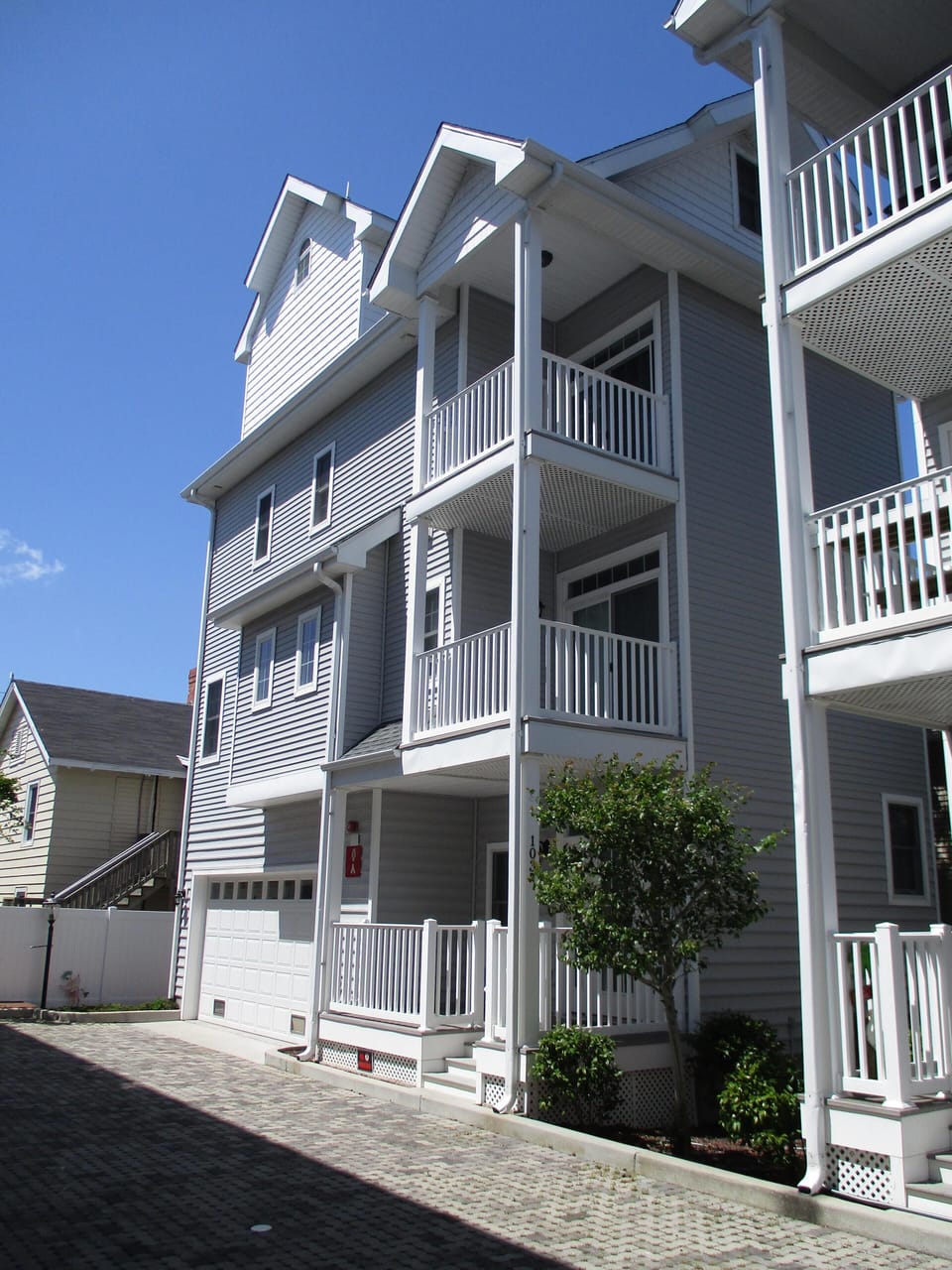 Large 1st Street House -  i Block to Ocean/Boardwalk in the Heart of Downtown OC