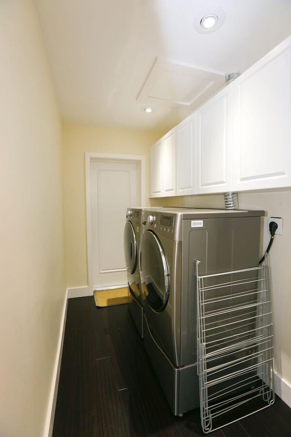 washer & dryer
