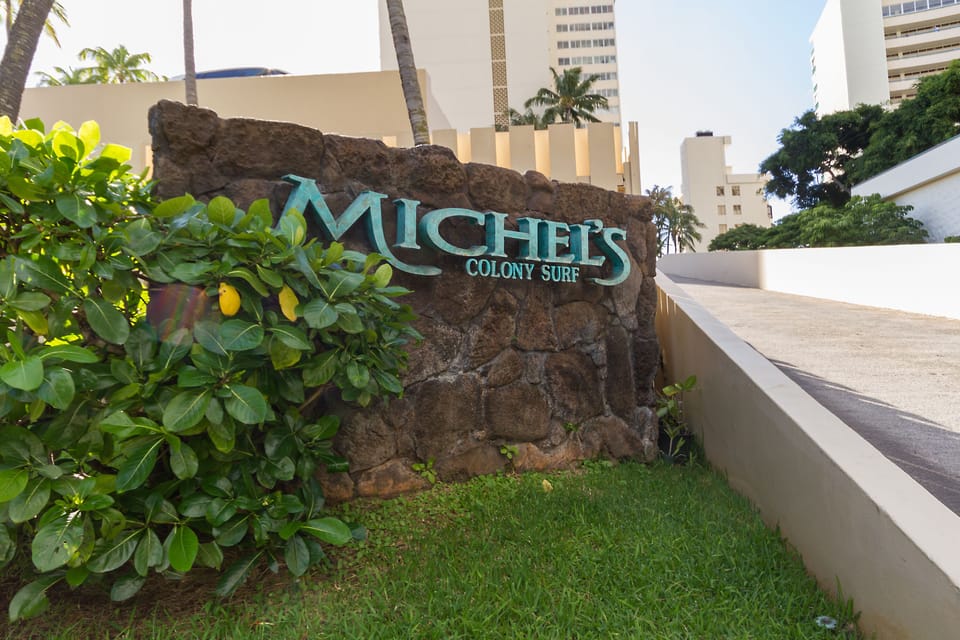 Michel's at the lobby level is rated one of America's most romantic restaurants.