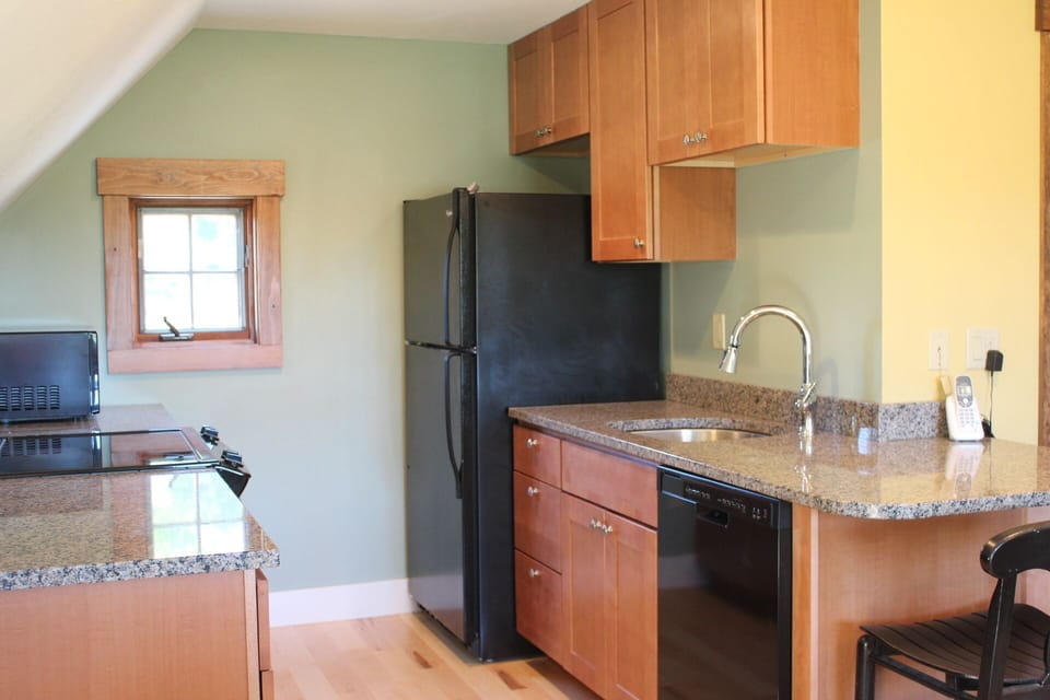 Full kitchen  