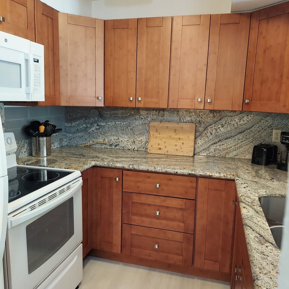 Newly updated kitchen with full size appliances