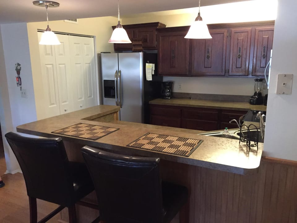 Stainless steel appliances in Kitchen!