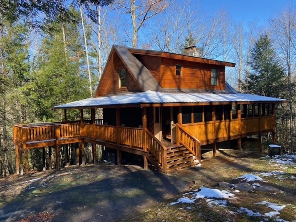 Hill Top Haven in late winter, just before spring