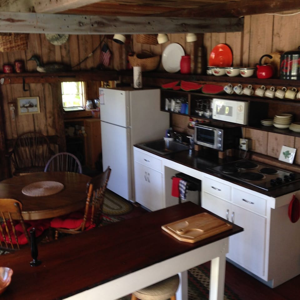 Kitchen-Dining Area