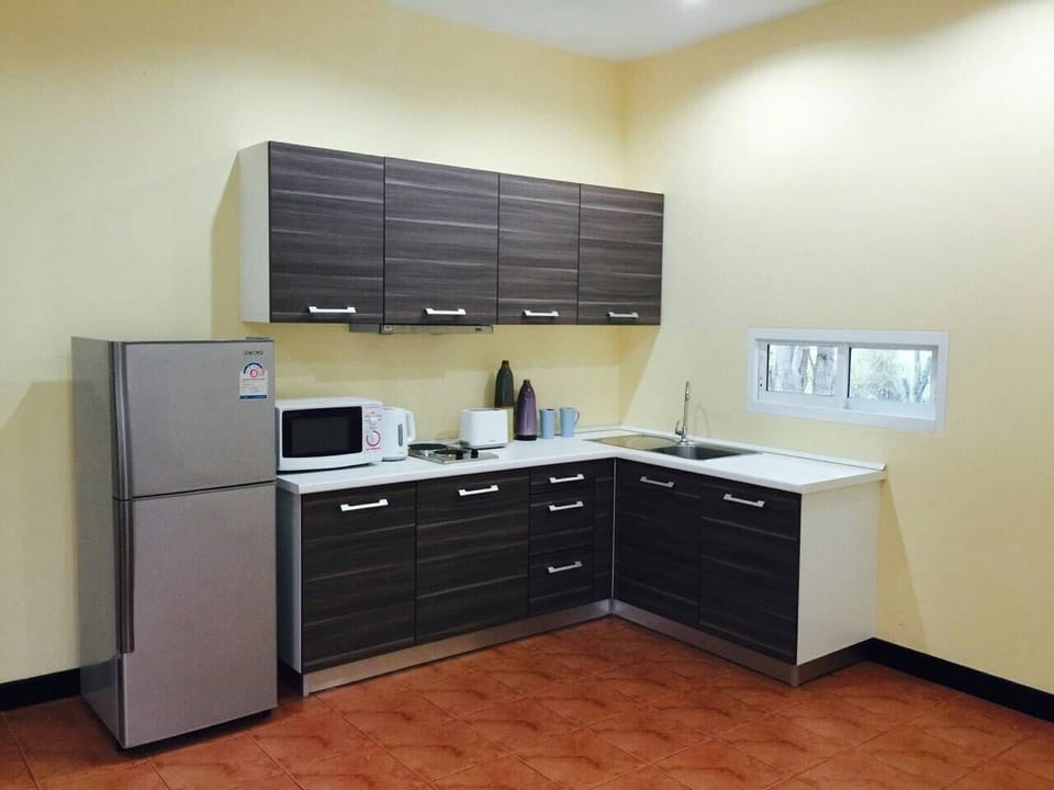 3 Bedroom private house