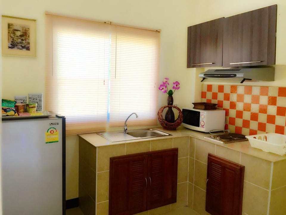 2 Bedroom house for 6 pax