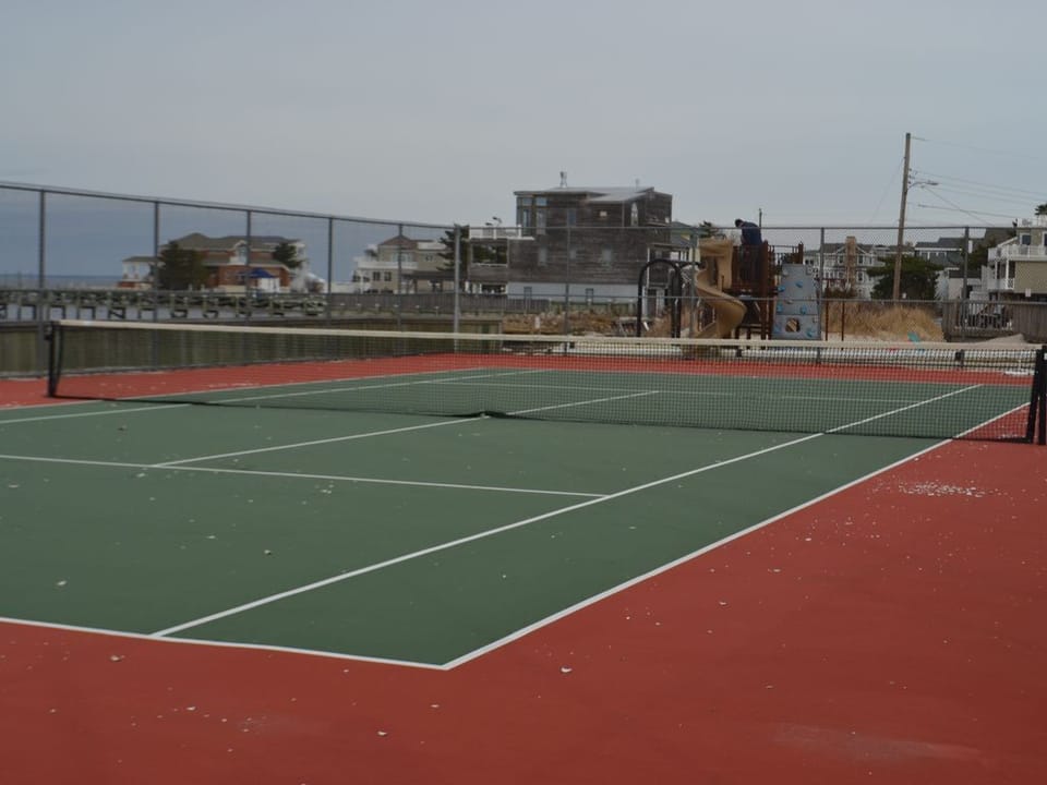 Steps Away From Tennis, Basketball and Kiddie Playground At Municipal Bay Beach