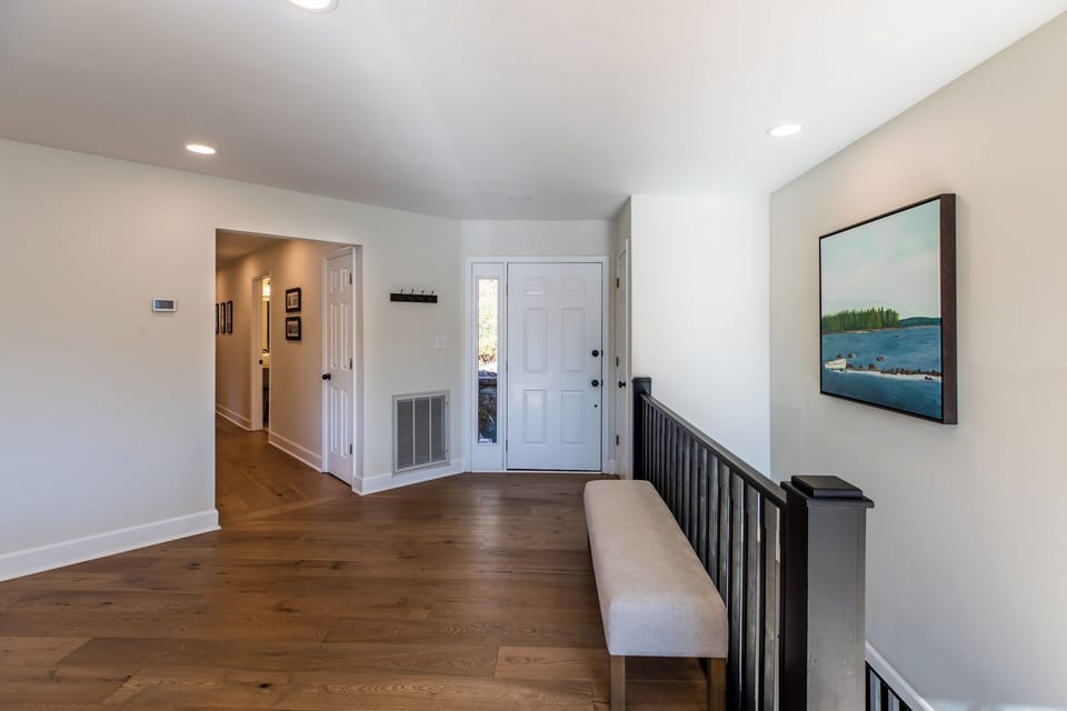 Upstairs entry looking toward upstairs bedroom hallway