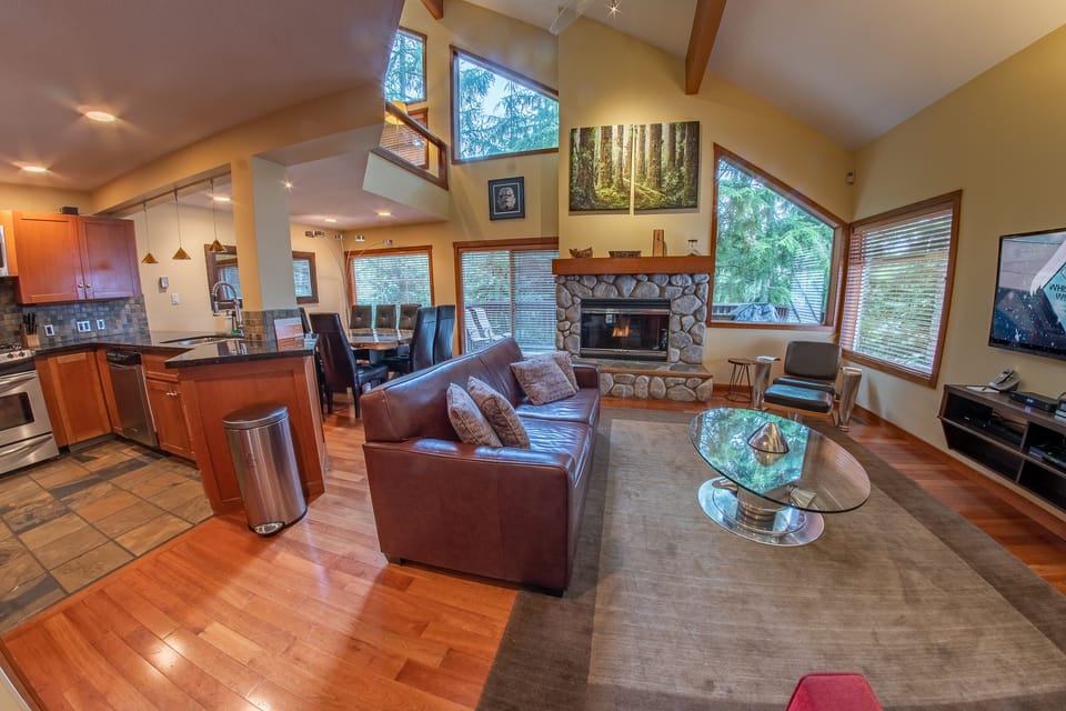 Spacious Living Room