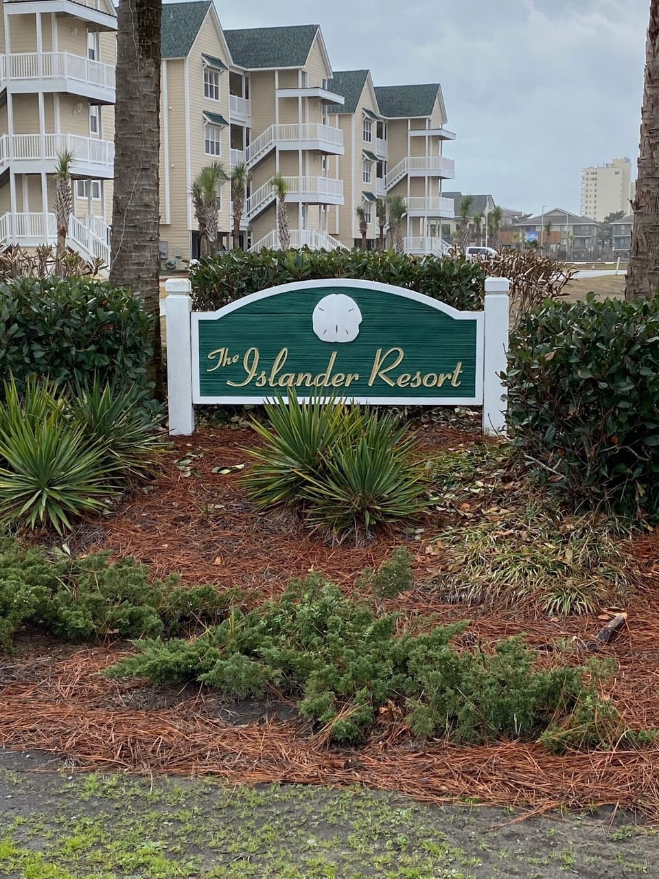 Welcoming entrance to the  Islander Resort