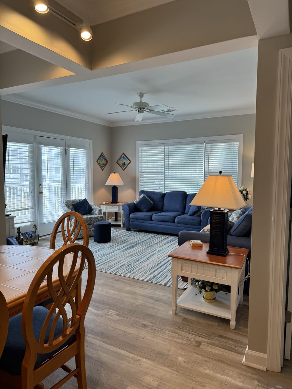 Spacious living area with plenty of comfortable seating.