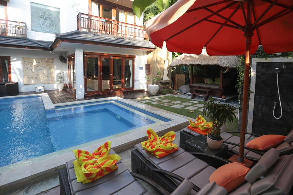 3 Bedroom Villa in Center Seminyak